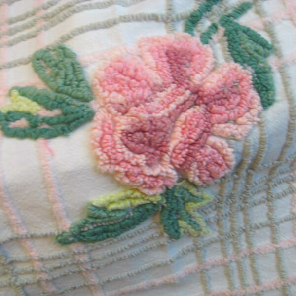 Gorgeous CC Pink &Gray Plaid with Roses Lrg Pc.