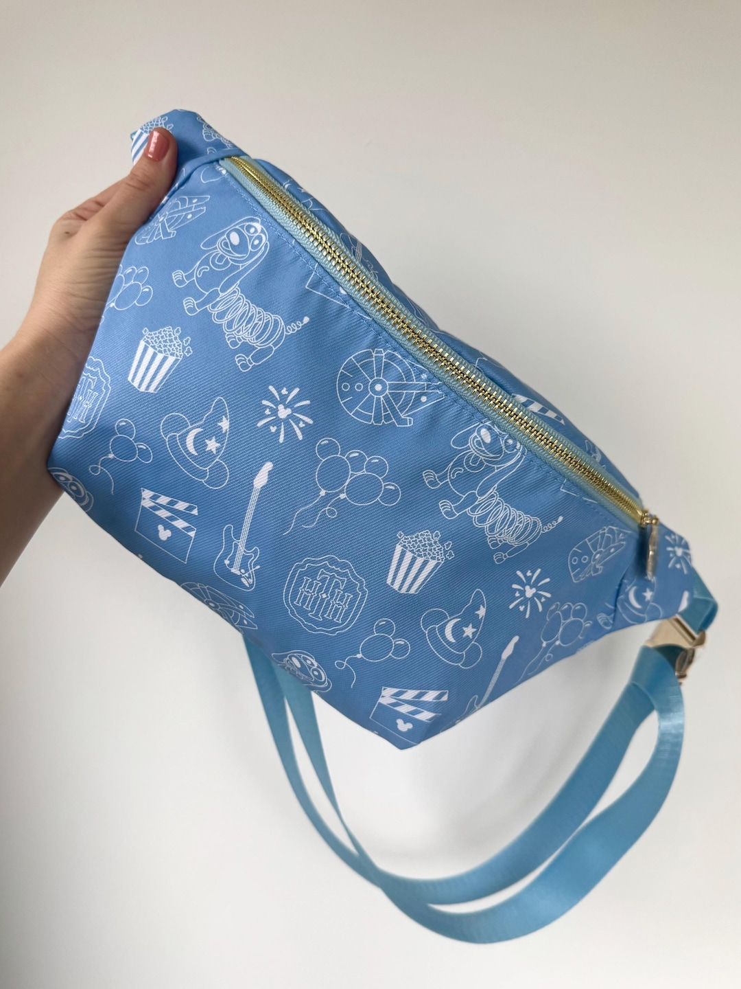 Hollywood Theme Park - Fanny Pack Style Cross Body Bag - Character & Movie Inspired Bags - Accessories For Her - Magic Inspired