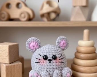 Crochet Mochi Mouse Pattern, Velvet Amigurumi Plush PDF (Digital Download)