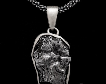 Campo del Cielo meteorite, pendant