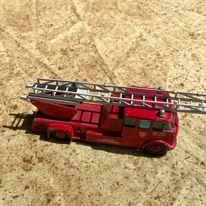 Matchbox Merryweather fire engine 15 image 4