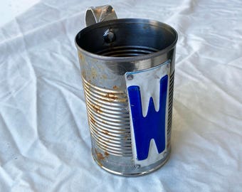 Tin can beer mug with letter W from license plate