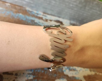 Chingona Metal Cuff