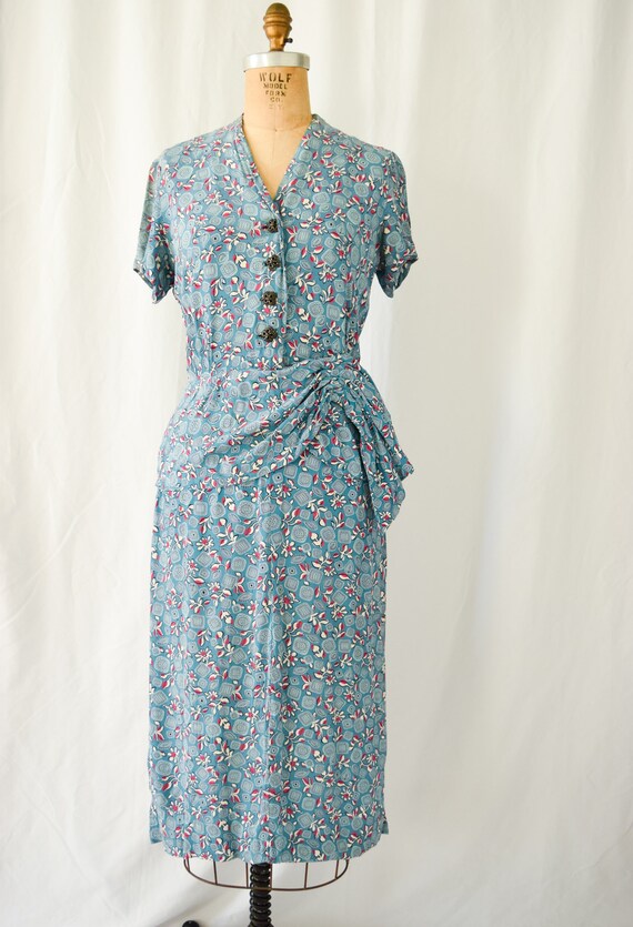 1940s Dress | Novelty Floral | Vintage 40s Dress … - image 2