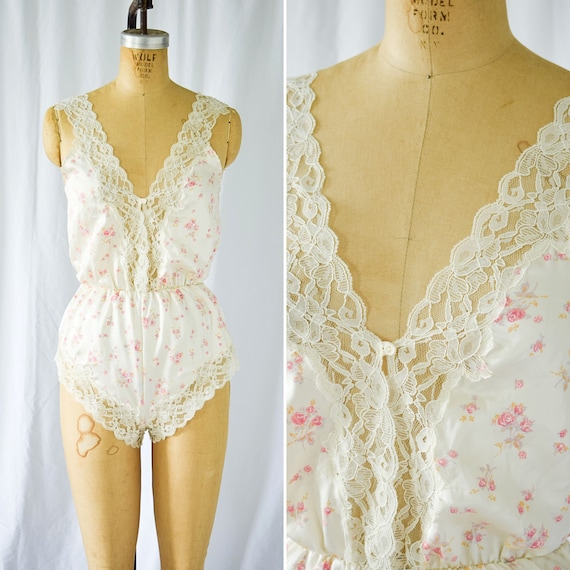 Vintage Lace Teddy Romper - Peach/Ivory
