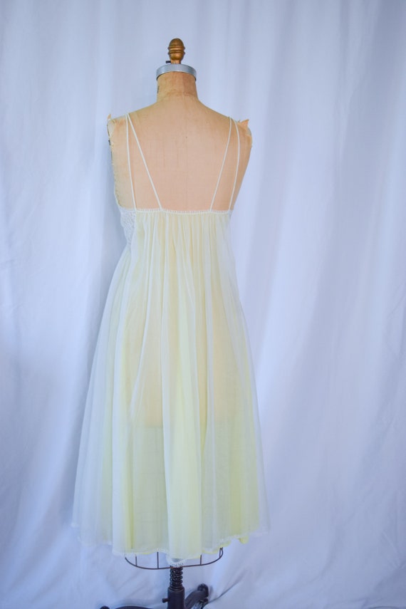 1960s Nightgown | Vanity Fair | Vintage 60s Float… - image 8