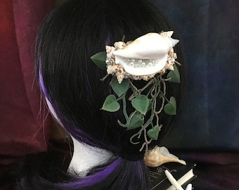 mermaid shell barrette - mermaid hair clip, shell hair clip, mermaid accessories, costume, beach bridal, white, green & light brown