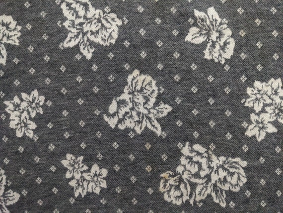 Vintage gray floral sweatshirt - M/L - image 6