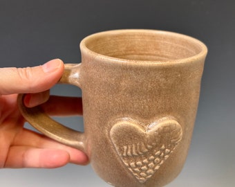 Mug with textured heart