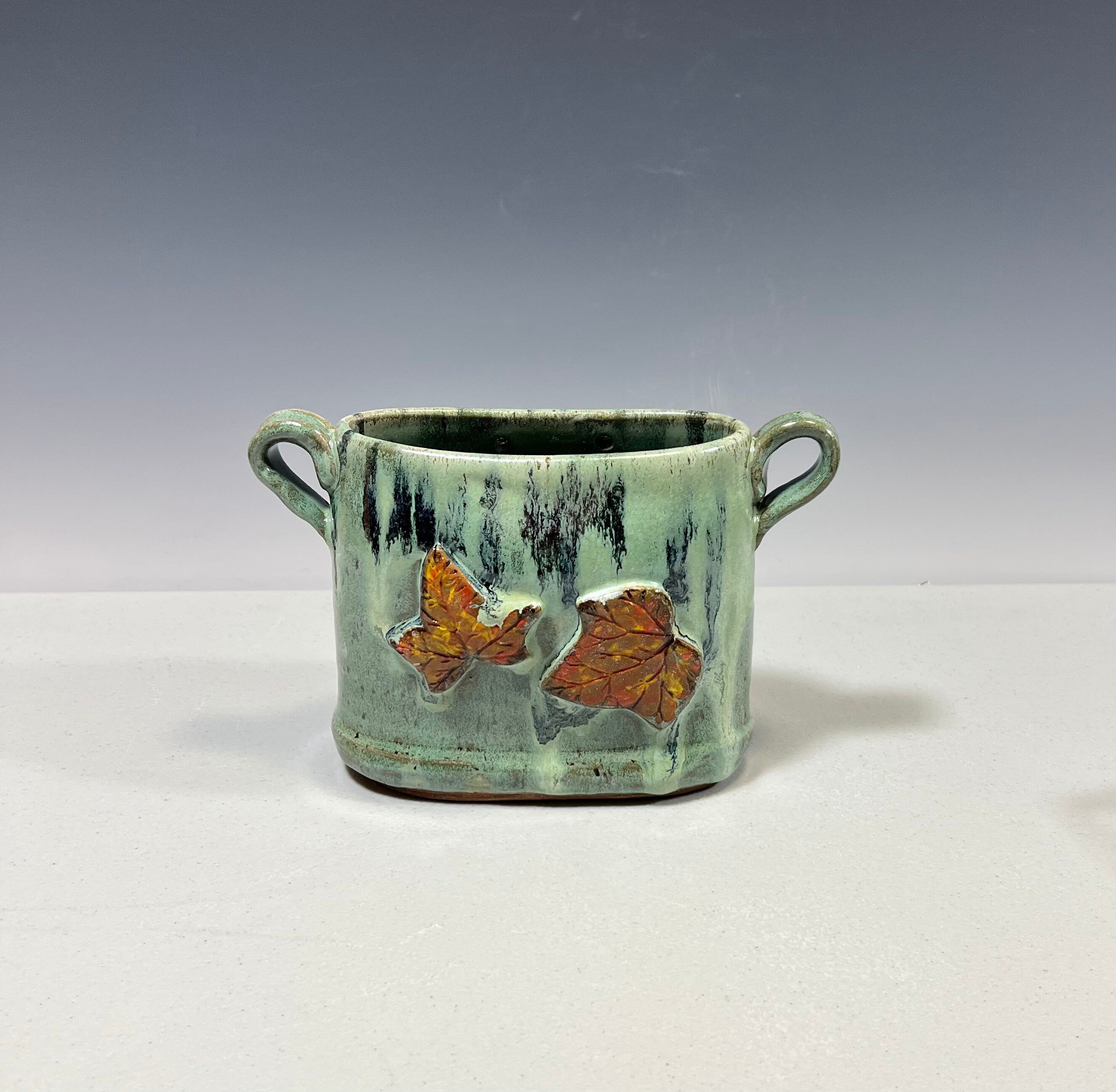 手作りの陶器製楕円形花瓶 - Etsy 日本