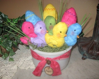 Primitive Digital Pattern EPATTERN Easter Peeps and Eggs Gathering Pillow Tucks Bowl Fillers Ornies Ornament