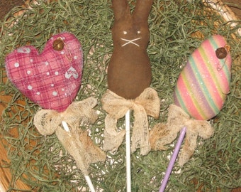 Primitive Digital Pattern EPATTERN Folk Art Trio of Lollipops Hearts Easter Eggs Chocolate Bunnies Tucks Ornies Bowl Fillers Ornaments