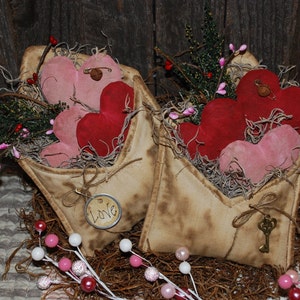 Primitive Digital Pattern EPATTERN Folk Art Primitive Valentine Envelope and Hearts Tucks Bowl Fillers Ornies