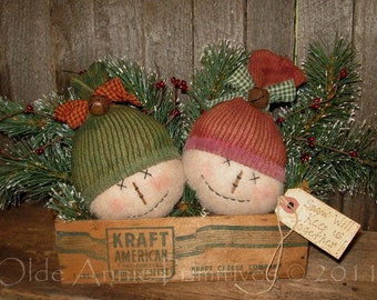 Primitive Snowman Heads Gathering Pattern, Winter Centerpiece, Bowl Filler Ornament (Digital Download)