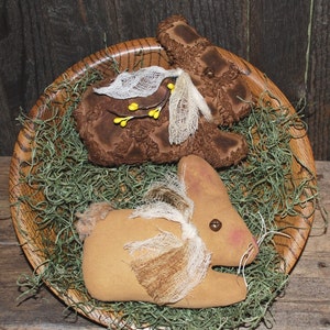 Primitive Digital Pattern EPATTERN Folk Art Primitive Primitive Bunny Rabbit Tucks image 1