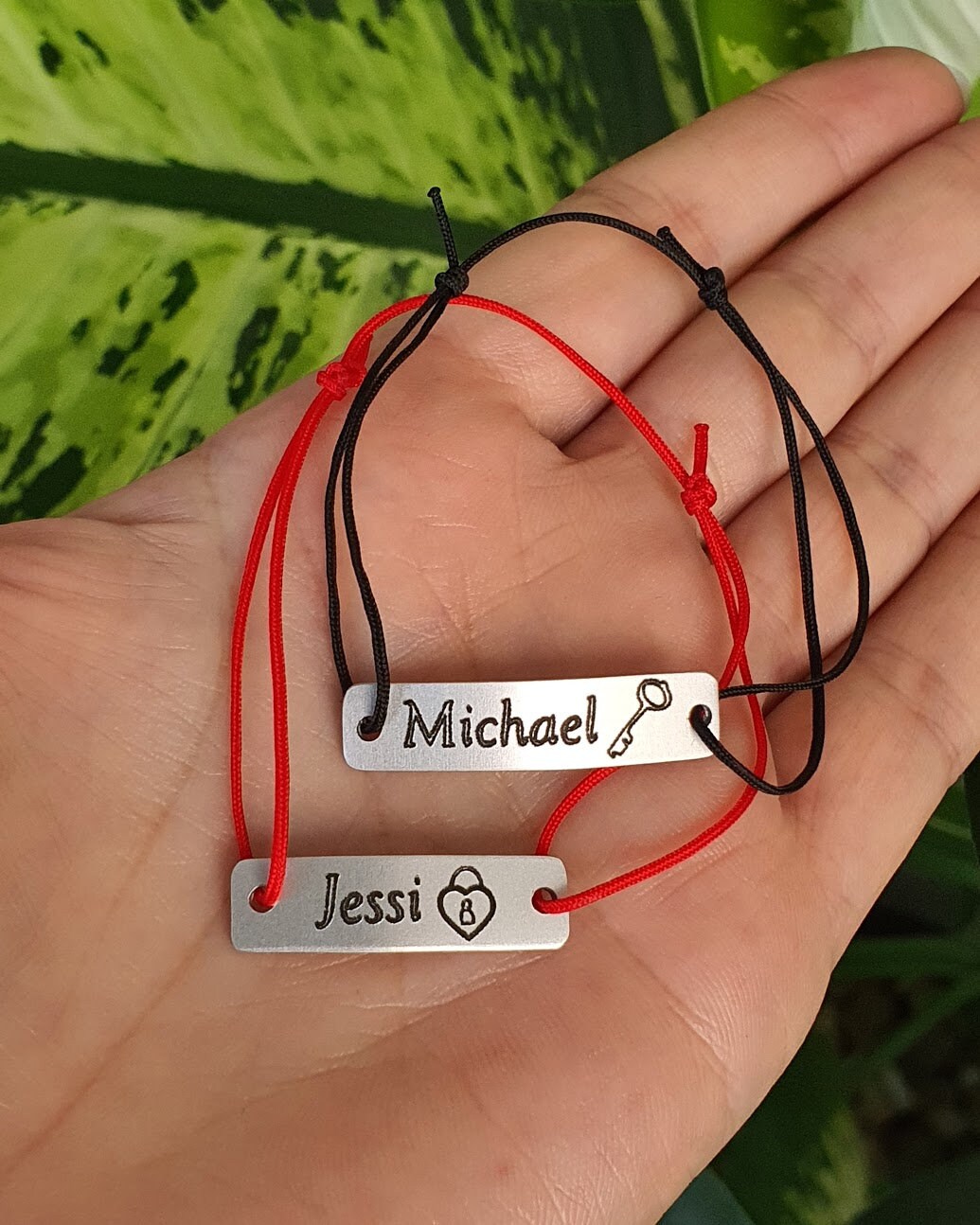 Online bracelet 2024 name maker