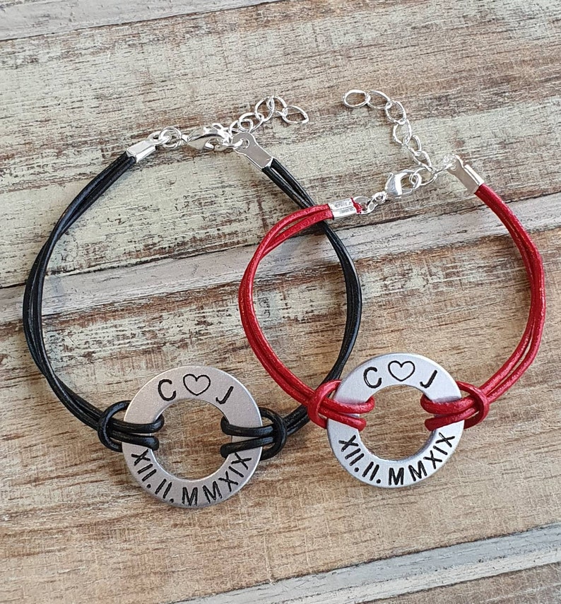 Set of 2 Personalized Engraved Couples Bracelets Date Leather Etsy