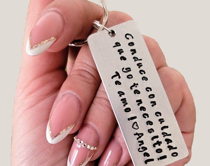 Llavero De Acero Inoxidable LUODAN | Grabado "Conduce Con Cuidado, Te Quiero" | Regalo Original Para Parejas Y Conductores | Acabado Plateado | Incluye Bolsita De Joyería