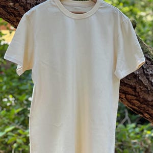 Thick Hemp T-Shirt: Organic Cotton Blend, Durable Fabric image 2
