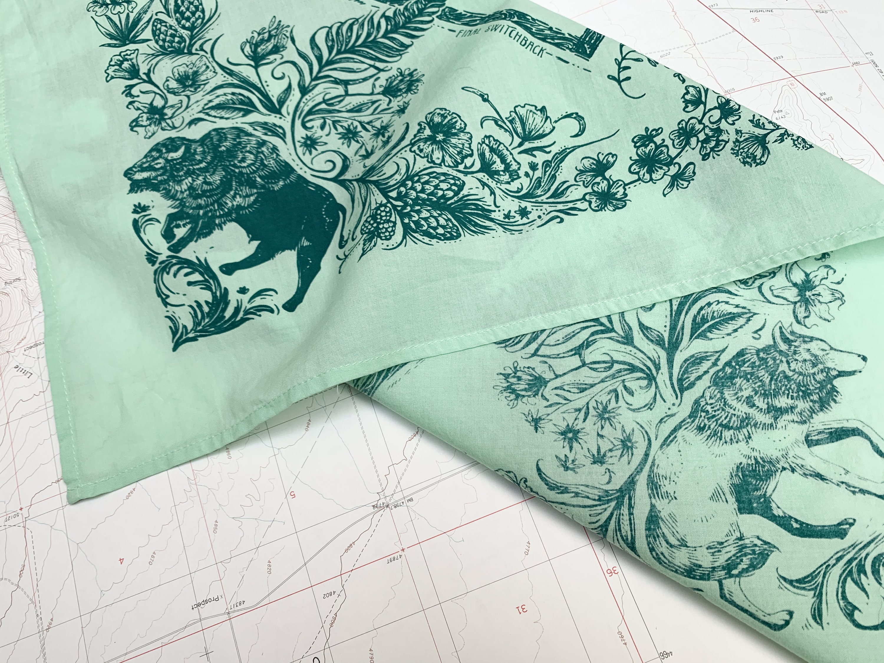 Unleash Your Inner Trendsetter with Our Premium Cotton Bandanas, 1.06 oz,  100% cotton sheeting Lightweight, Breathable, Soft, Casual cotton bandana, Discover the Glamour with our Stylish Cotton Bandanas, RADYAN®
