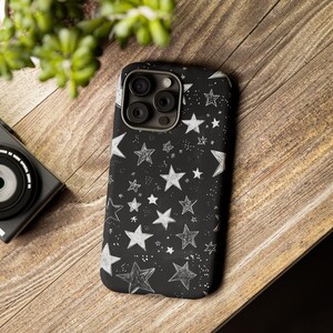 Capa para celular com estampa de céu estrelado em preto e branco, compatível com iPhone 17, 16, 15, 14, 13, 12 Pro Max, Samsung S26, S24, S25 e Google Pixel 8 e 9. imagem 6