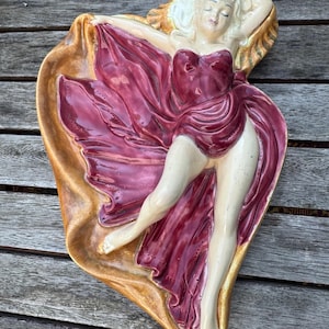 Mid-Century MCM Ladies Beautiful Pinup Wall Hanging, Soap dish, trinket dish, change dish, etc. c. 1950s