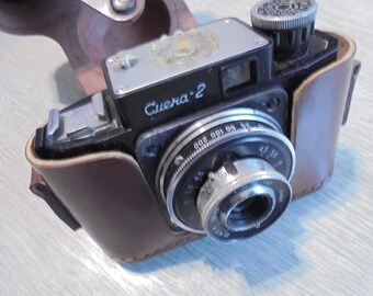 Vintage Soviet Camera Smena-2 • 1950s USSR • Fully Mechanical • Collectible with Case