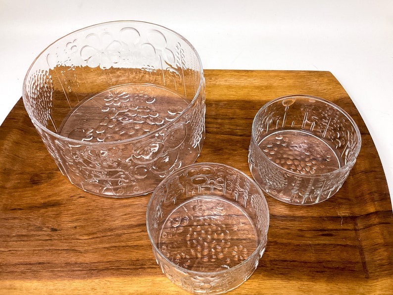 Melody Jane Dollhouse Miniature Dishes - Set Of 12 Plain White Bowls, 1:12 Scale Dining Room Accessory
