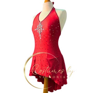 Costume da circo: body elasticizzato in spandex rosso, argento e cristalli AB per donna con gonna a doppio strato e body da ballo glitterato