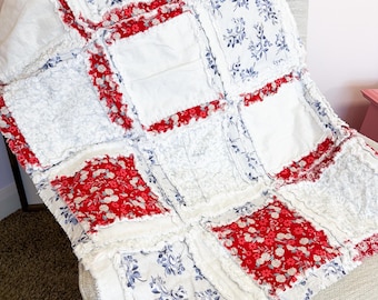 Summer Rag Quilt | Vintage Floral Patchwork Bedding Red White Blue | Shabby Chic Holiday Throw | Sizes Baby to King