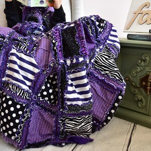 Purple Quilts Bed Spreads, Old and Young Pre Teen Girl Room Decor, Twin Size Bed Spread and Queen Size Quilts