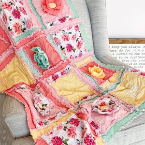 Flower Pink Crib Bedding Girl Baby Blanket, Baby Girl Rag Quilt, Homemade Quilts Baby Nursery Decor, Baby Girl image 3