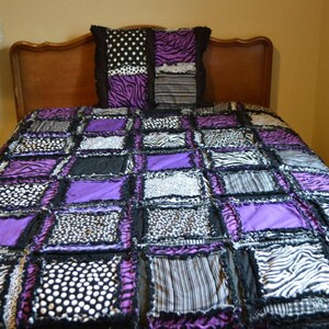 Purple Quilts Bed Spreads, Old and Young Pre Teen Girl Room Decor, Twin Size Bed Spread and Queen Size Quilts