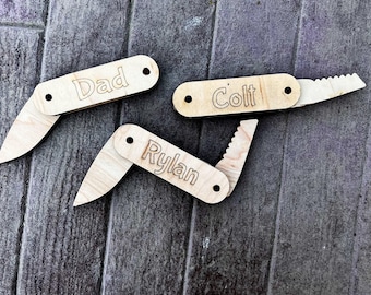 Personalized Wooden Pocket Knife Toy – Engraved Montessori Folding Knife for Kids, Dads | Handmade Knife | Toy Play Knife | Learning Knife