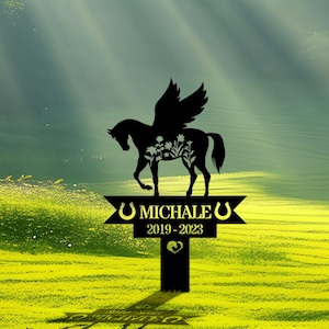 Personalized Horse Memorial Stake, Horse Grave Marker, Pet Loss Gift,Horse Lover Gift,Remembrance Stake,Outdoor Horse Garden SIgn Horse Loss
