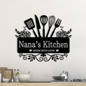 Personalized Kitchen Name Sign Metal Art, Custom Kitchen Metal Wall Art Kitchen Decor Gift for mom Ideal for Home Decor & Housewarming Gifts