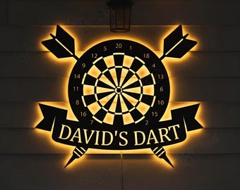 Gepersonaliseerde darts metalen bord led-verlichting, dartbord kunst aan de muur, game room decor, dartliefhebbers cadeau, verjaardagscadeau, man cave decor