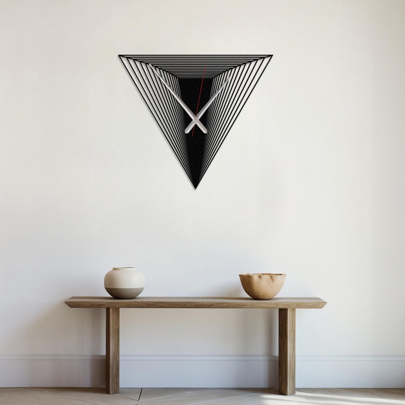 Triangle Spiral Wall Clock Metal, Unique Modern Silent Clock for Wall ...