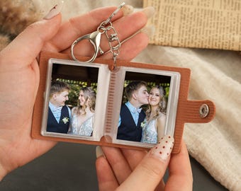 Custom Memorial Keyring, Personalized Leather Photo Album Keychain, Anniversary or Valentine Gifts, Couples Gift, Gift for Her