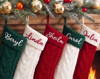 Bas de Noël brodés personnalisés : cadeau prénom personnalisé