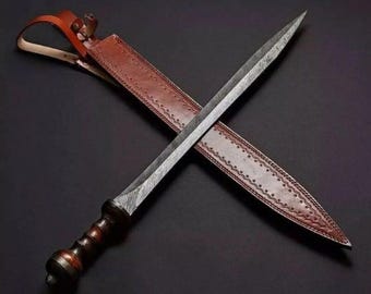 Handmade Damascus Steel Roman Spatha Sword: Rosewood Handle, Leather Sheath