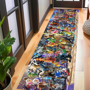 Könnte beinhalten: Ein bunter Fußabtreter mit einer großen Gruppe von Videospielfiguren, darunter Mario, Link, Pikachu und viele mehr. Die Figuren sind in einer Reihe angeordnet, im Hintergrund ist ein Steinweg und ein kreisförmiges Muster zu sehen.