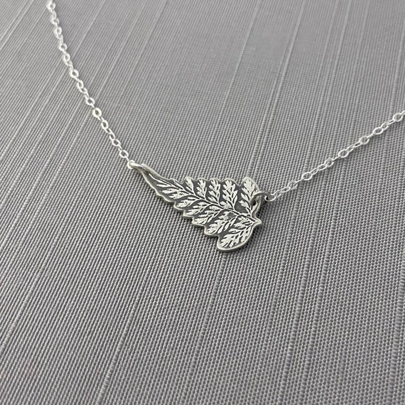 Sterling Silver Sideways Fern Frond Necklace - Etsy