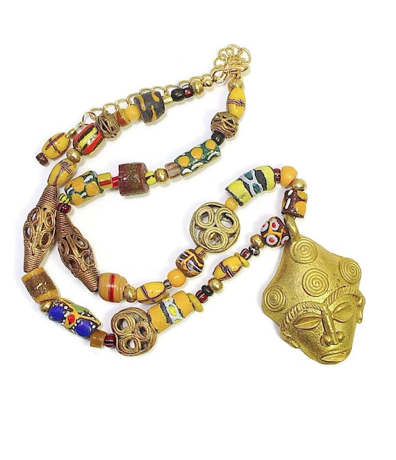 GHANIAN KROBO /& GLASS necklace