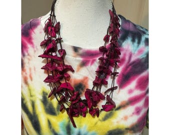 Vintage Magenta Wood Chip Necklace Layered Statement Bohemian Festival Jewelry