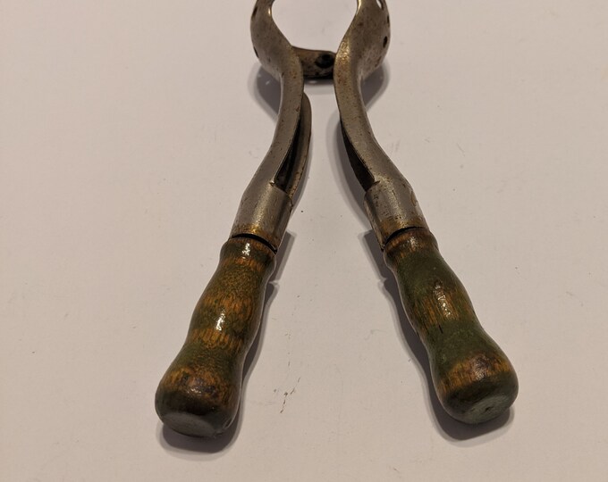 Vintage Grapefruit Corer With Green Handles, Citra Products, Farmhouse