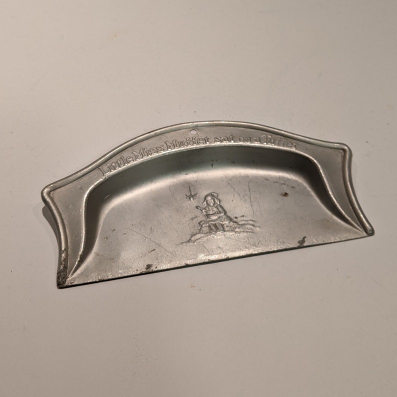 Vintage Toy Little Miss Muffet Table Dustpan Farmhouse Decor Vintage Toy Kitchen Decor 5776