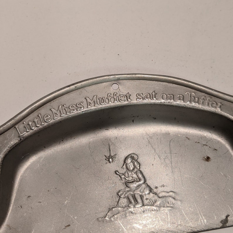 Vintage Toy Little Miss Muffet Table Dustpan Farmhouse Decor Vintage Toy Kitchen Decor 5776