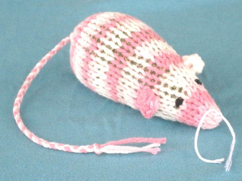 Catnip Mouse Cat Toy for your Kitty Sweetheart image 1