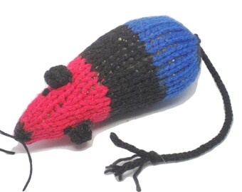 Knit Catnip Mouse Cat Toy is Red and Blue